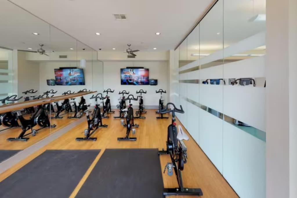 Апартаменти Chic 1Br Near Nrg With Pool Wifi Freeparking Х'юстон Екстер'єр фото